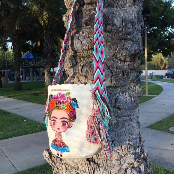 Mochilas 100% handmade- Colombian Wayuu Tribe Bags - Picture 3 of 3